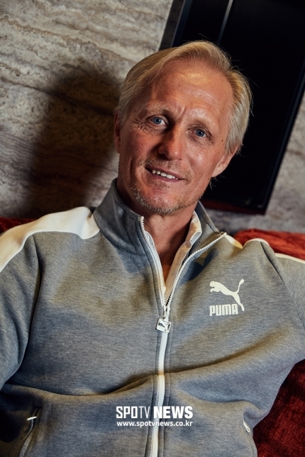 Công Phượng: HLV Andersen cảnh báo, K-League không phải V-League!