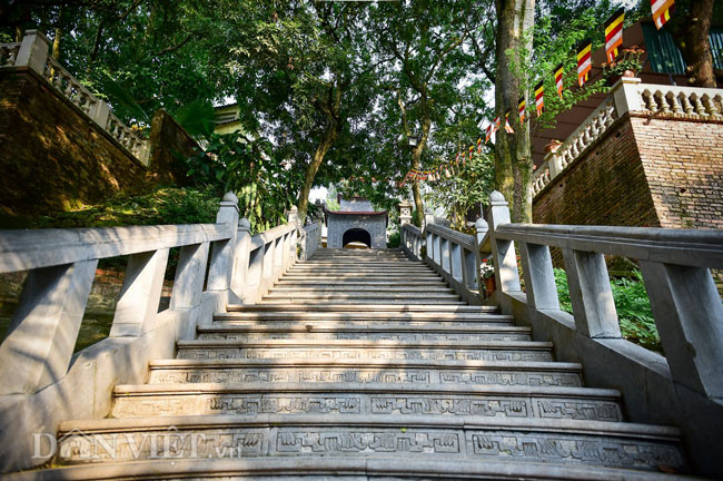 Video ảnh: Bí ẩn ngôi chùa không có hòm công đức và nhục thân Thiền sư 300 năm không phân hủy ở Bắc Ninh