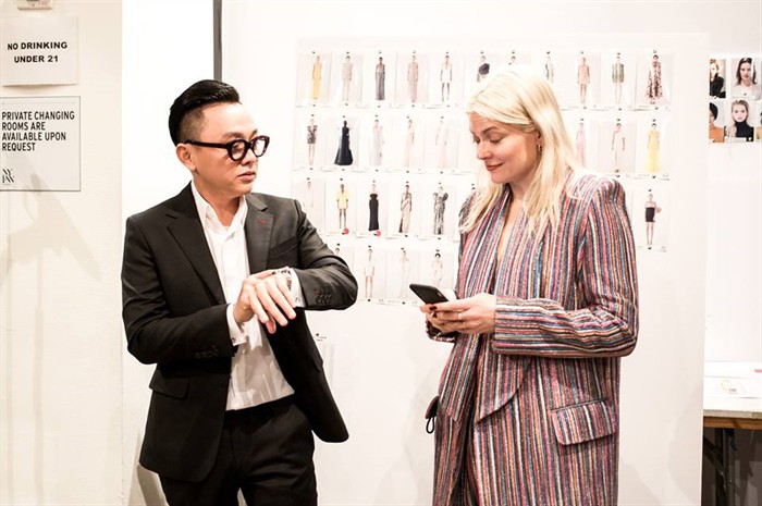 Lại thêm Rita Ora góp mặt vào list khách hàng toàn siêu sao thế giới của NTK Công Trí