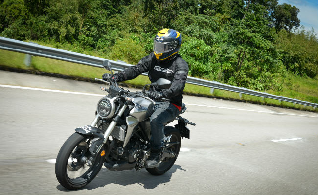 Đánh giá toàn diện môtô cỡ nhỏ 2019 Honda CB250R Đánh giá toàn diện môtô cỡ nhỏ 2019 Honda CB250R