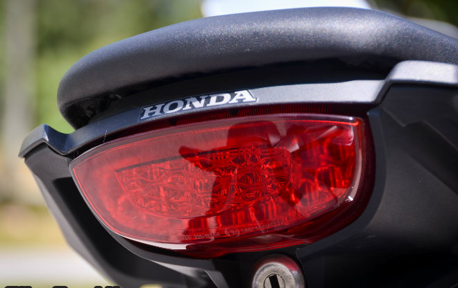 Đánh giá toàn diện môtô cỡ nhỏ 2019 Honda CB250R Đánh giá toàn diện môtô cỡ nhỏ 2019 Honda CB250R