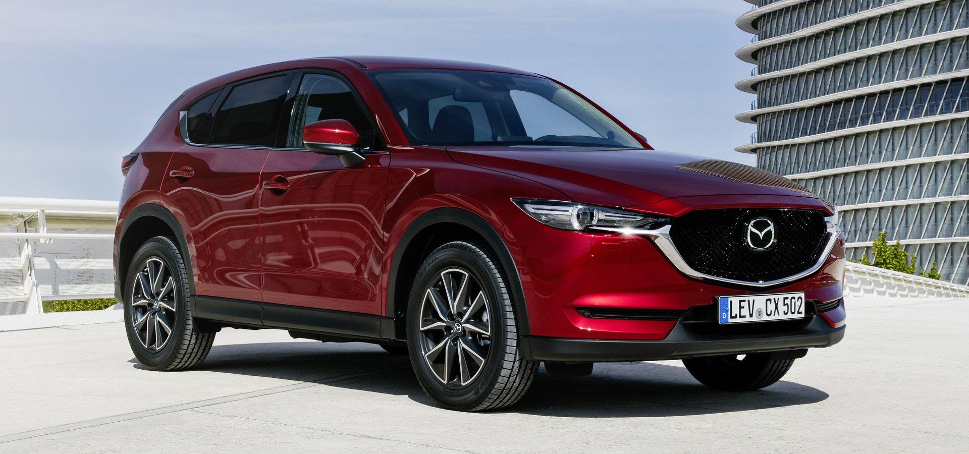 Mazda CX-30 đang gây sốt có gì khác so với Mazda CX-5?