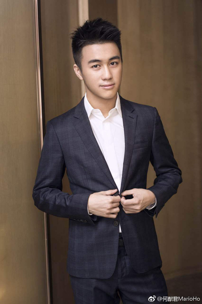 Chân dung thiếu gia của ông trùm sòng bạc Macau: Thiên tài toán học, diện mạo xuất chúng, hơn cả soái ca trong ngôn tình