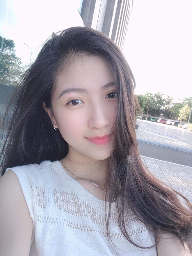 Nữ sinh trường Y không dám nhận hot girl, không có ý định thi sắc đẹp