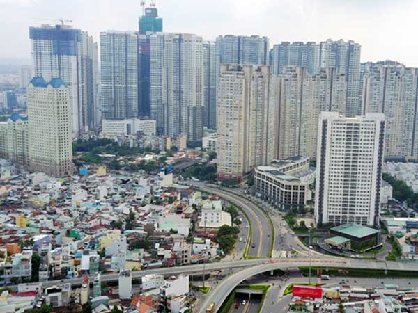 Con đường đau khổ Nguyễn Hữu Cảnh được nâng cấp trong 14 tháng