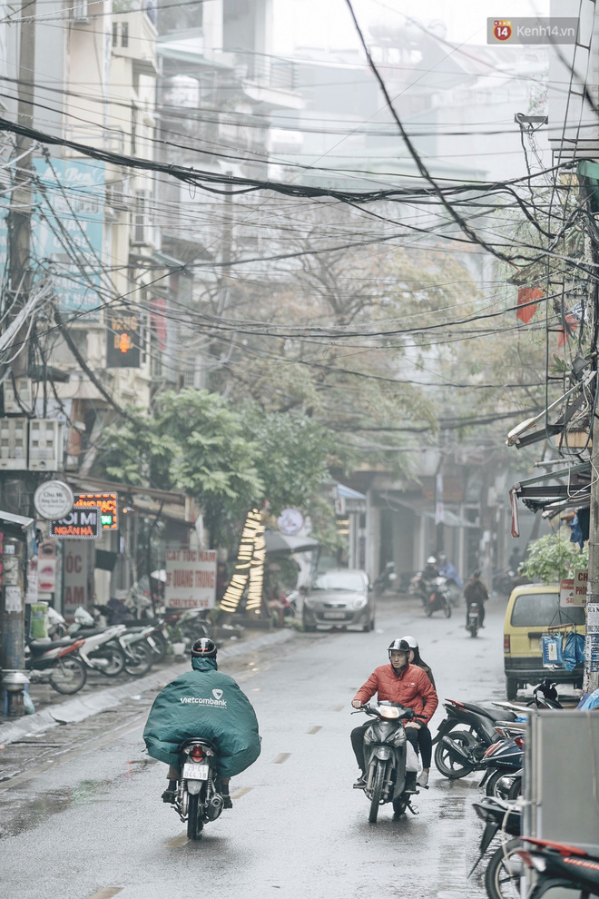 Hà Nội xuất hiện sương mù từ sáng sớm, ví như Sapa thu nhỏ