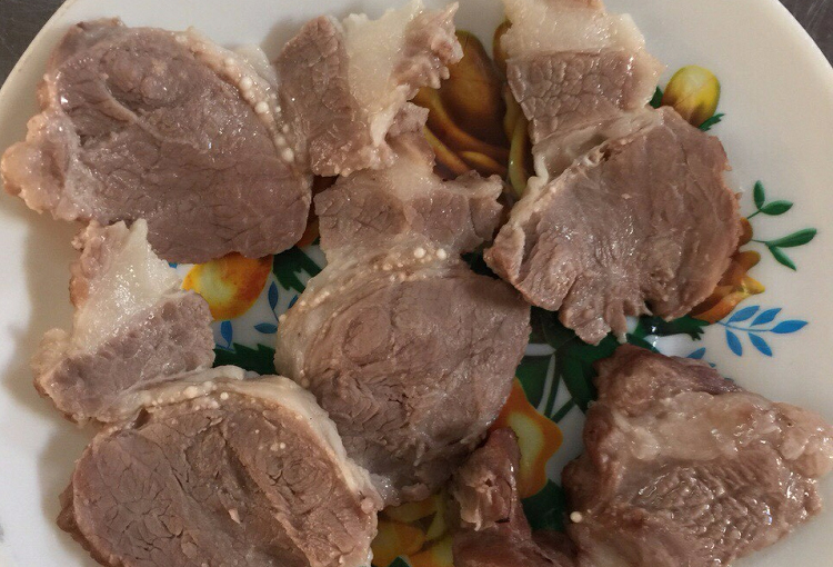 Bắc Ninh truy xuất nguồn gốc thịt lợn cung cấp cho trường học