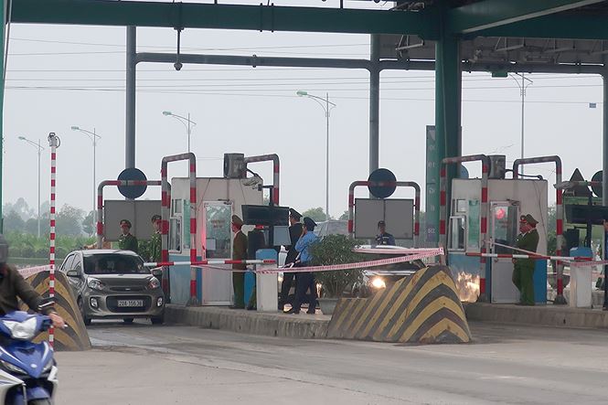 Hình ảnh BOT Mỹ Lộc trong ngày thu phí trở lại