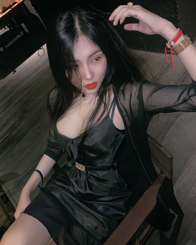 Nữ sinh nổi bật với số đo 91-64-96 của THPT Bình Hưng Hoà: Mình không ngại miệng đời vì họ chẳng nuôi mình ngày nào cả!