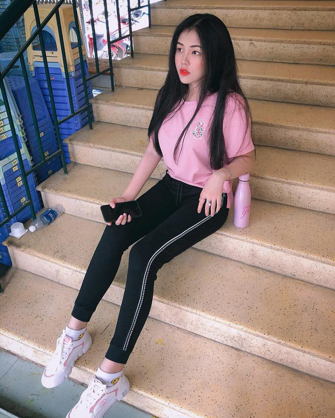 Nữ sinh nổi bật với số đo 91-64-96 của THPT Bình Hưng Hoà: Mình không ngại miệng đời vì họ chẳng nuôi mình ngày nào cả!