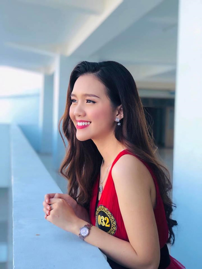 Á khôi ĐH Tôn Đức Thắng cao 1,70 m, hát hay, nói tiếng Anh lưu loát