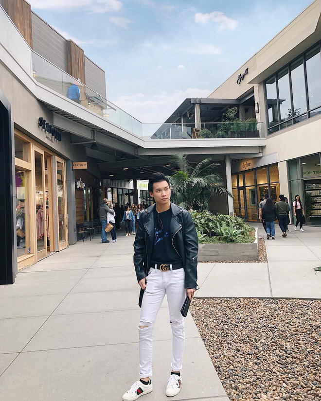 Club bạn trai hot girl Việt: Toàn những gương mặt điển trai, giàu có và cuộc sống ngập tràn đồ hiệu Club bạn trai hot girl Việt: Toàn những gương mặt điển trai, giàu có và cuộc sống ngập tràn đồ hiệu