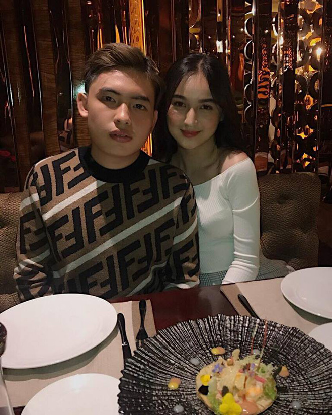 Club bạn trai hot girl Việt: Toàn những gương mặt điển trai, giàu có và cuộc sống ngập tràn đồ hiệu Club bạn trai hot girl Việt: Toàn những gương mặt điển trai, giàu có và cuộc sống ngập tràn đồ hiệu