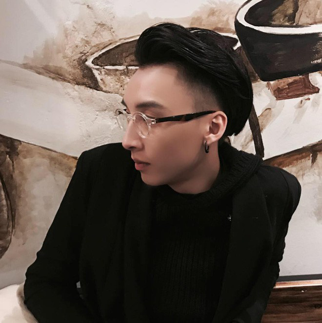 Club bạn trai hot girl Việt: Toàn những gương mặt điển trai, giàu có và cuộc sống ngập tràn đồ hiệu Club bạn trai hot girl Việt: Toàn những gương mặt điển trai, giàu có và cuộc sống ngập tràn đồ hiệu