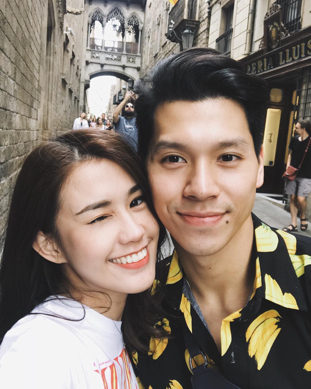 Club bạn trai hot girl Việt: Toàn những gương mặt điển trai, giàu có và cuộc sống ngập tràn đồ hiệu Club bạn trai hot girl Việt: Toàn những gương mặt điển trai, giàu có và cuộc sống ngập tràn đồ hiệu