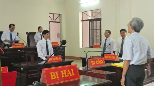 Vụ yêu râu xanh Nguyễn Khắc Thủy: Bất thường vụ án dâm ô trẻ em