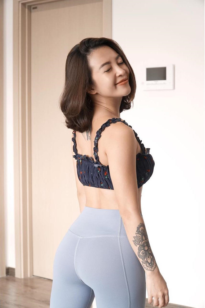 4 hot girl phòng gym nóng bỏng và gợi cảm hết phần người khác