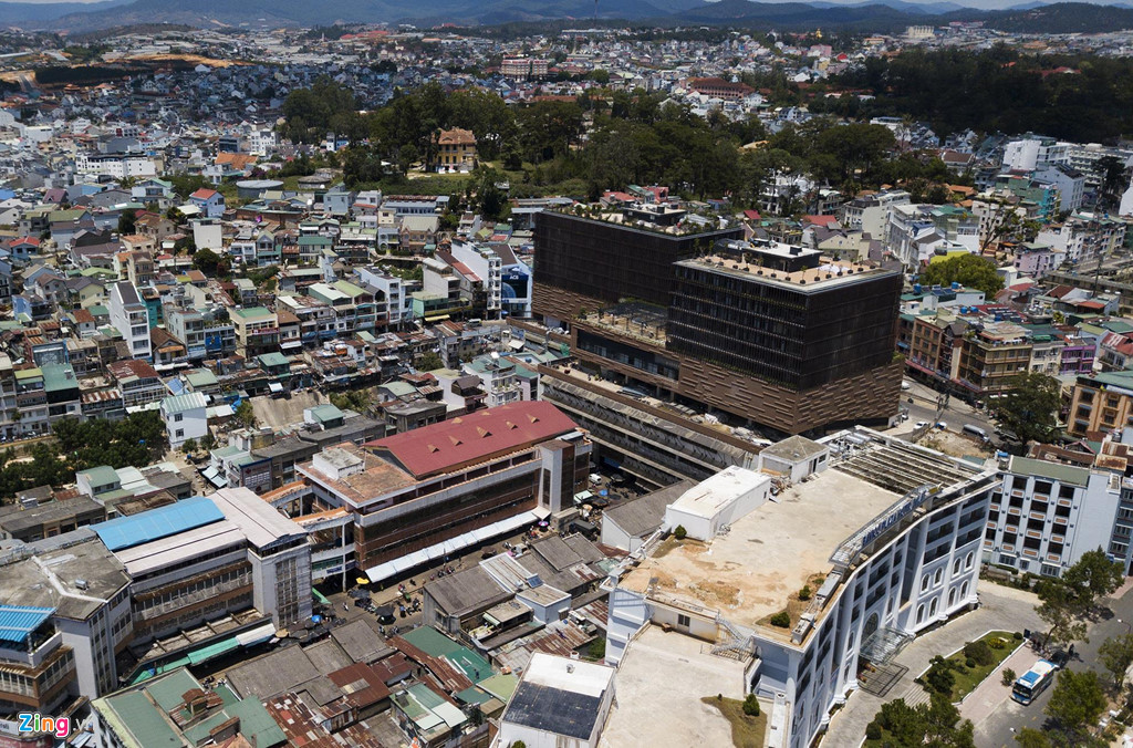 Hiện trạng khu trung tâm Hòa Bình sắp bị phá bỏ của Đà Lạt