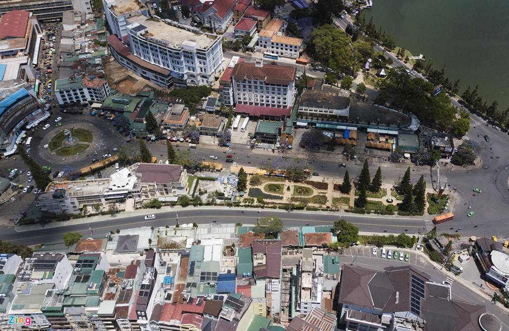 Hiện trạng khu trung tâm Hòa Bình sắp bị phá bỏ của Đà Lạt