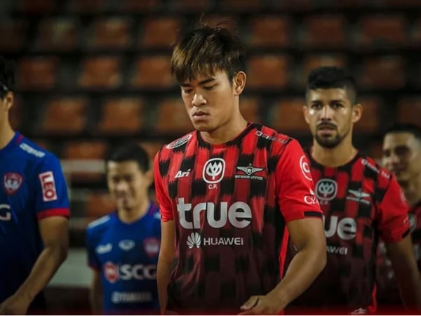 Tiền vệ U23 Thái Lan: Bóng đá Việt Nam phát triển mạnh nhưng vẫn kém Thái Lan