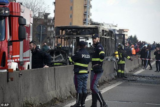 Tài xế cướp xe buýt âm mưu thảm sát kinh hoàng?