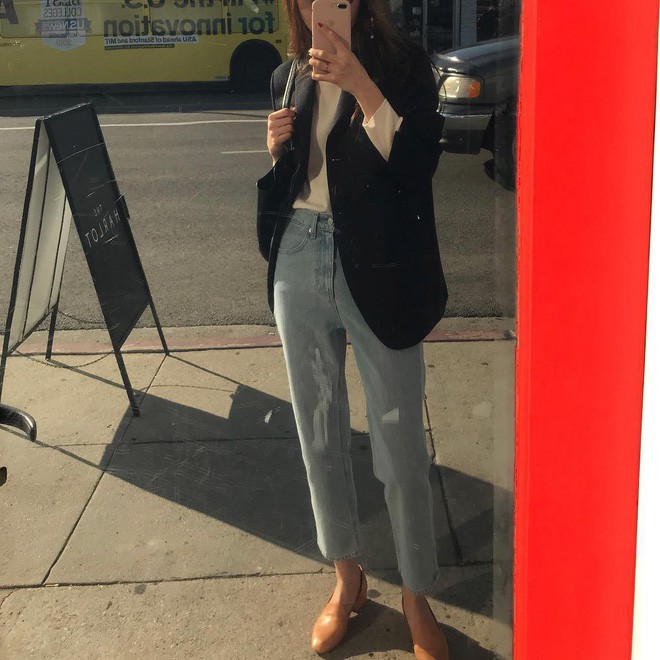 4 kiểu giày bệt hot nhất năm nay: đã dễ đi còn max xinh, diện với đồ gì cũng đẹp