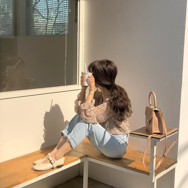 4 kiểu giày bệt hot nhất năm nay: đã dễ đi còn max xinh, diện với đồ gì cũng đẹp