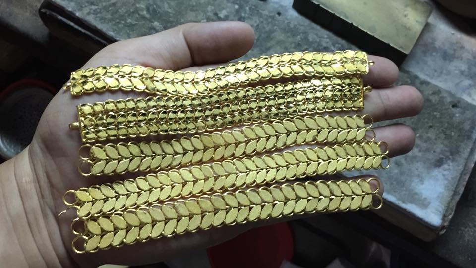 Vụ đống vàng bỏ quên trong bao lúa: Người phụ nữ nhận là chủ nhân đúng phút chót