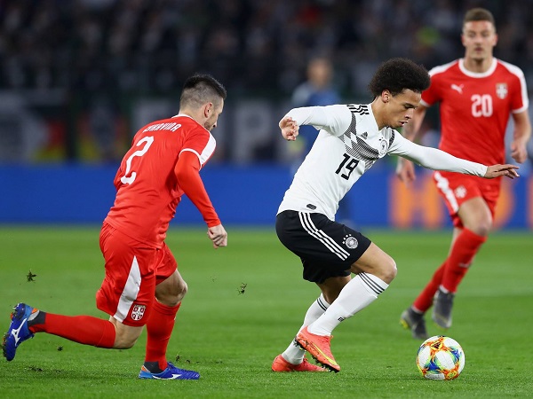 ĐT Đức bị Serbia cầm chân trong ngày Joachim Loew trình làng nhiều tân binh