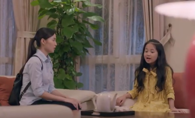 Những cô gái trong thành phố tập 26: Trúc bị bé Trâm Anh mắng té tát, đuổi cổ ra khỏi nhà khiến khán giả bức xúc