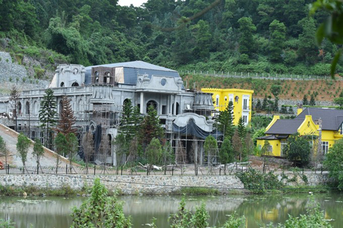 Cả nghìn công trình vi phạm trên đất rừng Sóc Sơn