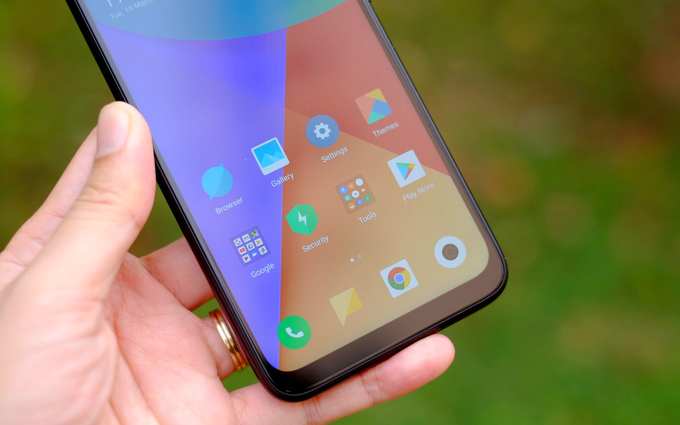 Smartphone camera 48 chấm giá chỉ 3,9 triệu đồng