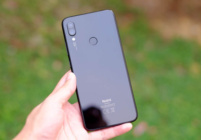 Smartphone camera 48 chấm giá chỉ 3,9 triệu đồng