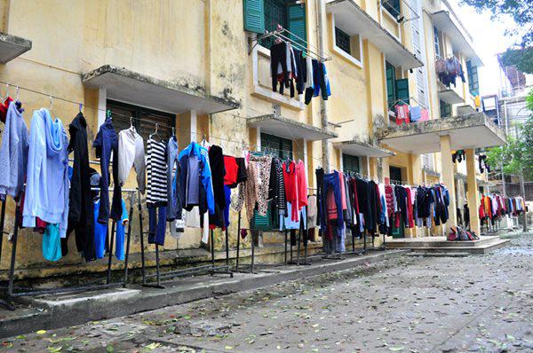 Mẹo giặt quần áo đỉnh cao trời nồm ẩm đến đâu vẫn thơm tho sạch sẽ