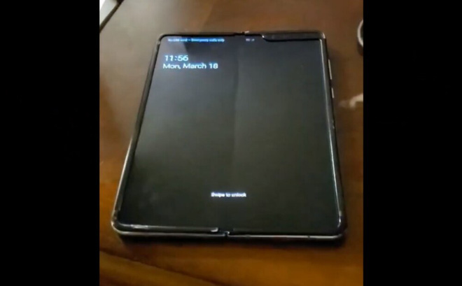Rò rỉ video trên tay Galaxy Fold từ Việt Nam