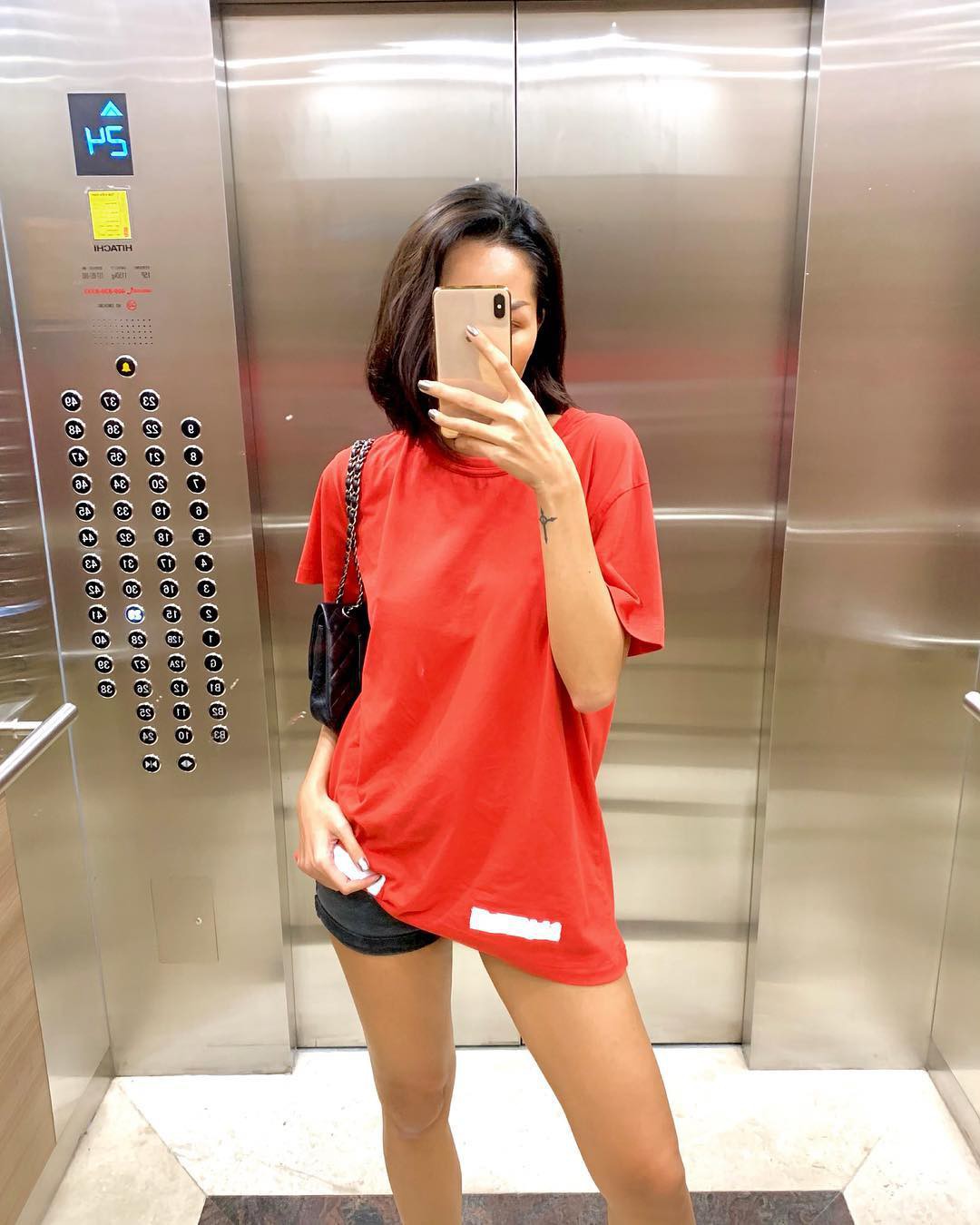 Kỳ Duyên và Minh Triệu dính nhau như sam, lộ bằng chứng hai người đẹp đã về chung một nhà?