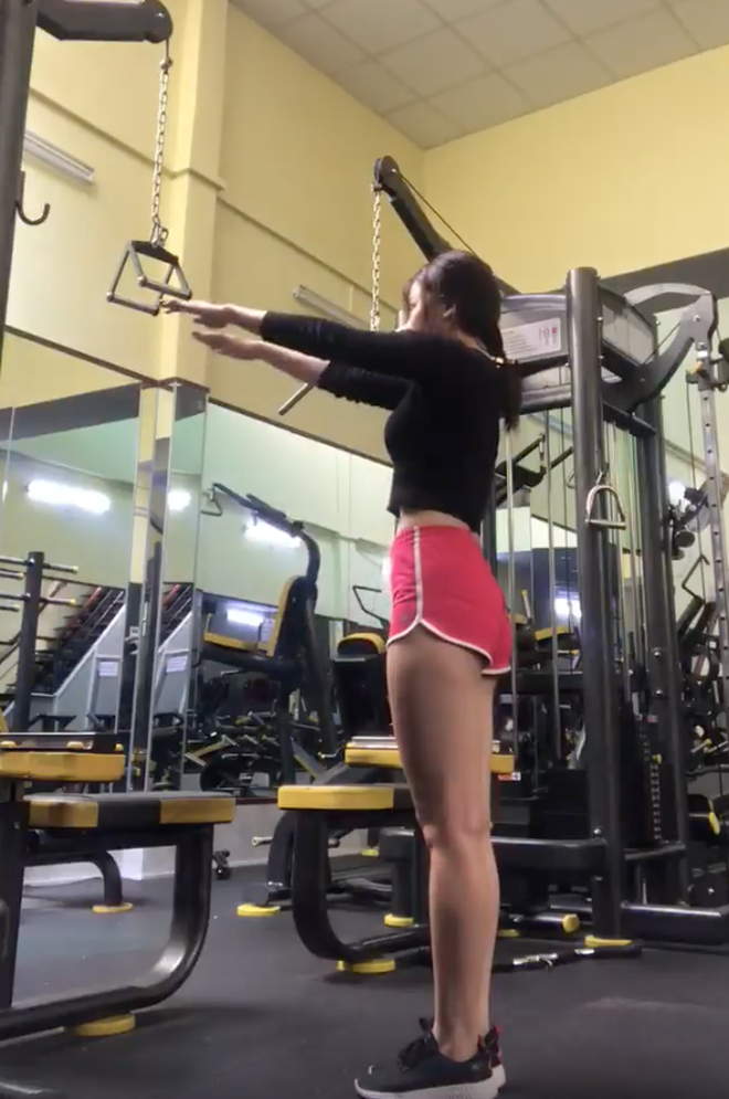 Bỏ qua hàng trăm cô gái, Yến Xuân có gì mà khiến Lâm Tây yêu đắm đuối đến vậy? Bỏ qua hàng trăm cô gái, Yến Xuân có gì mà khiến Lâm Tây yêu đắm đuối đến vậy?