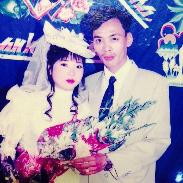 Lục được đống ảnh cưới ngày xưa của bố mẹ, dân tình thi nhau khoe như của báu