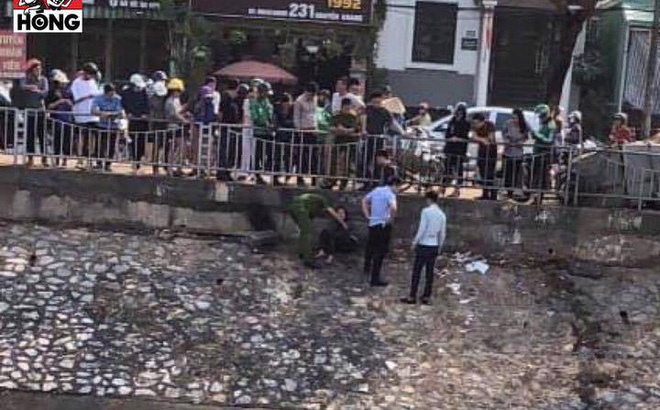 Hà Nội: Nghi buồn chuyện tình cảm, cô gái 2 lần nhảy xuống sông Tô Lịch tự tử nhưng may mắn sống sót