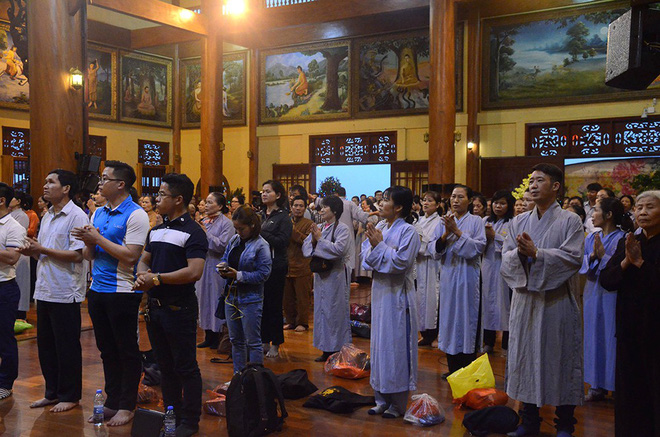 Trụ trì chùa Ba Vàng xác nhận có giải vong báo oán nhưng là tự nguyện, không ép buộc hay hù dọa