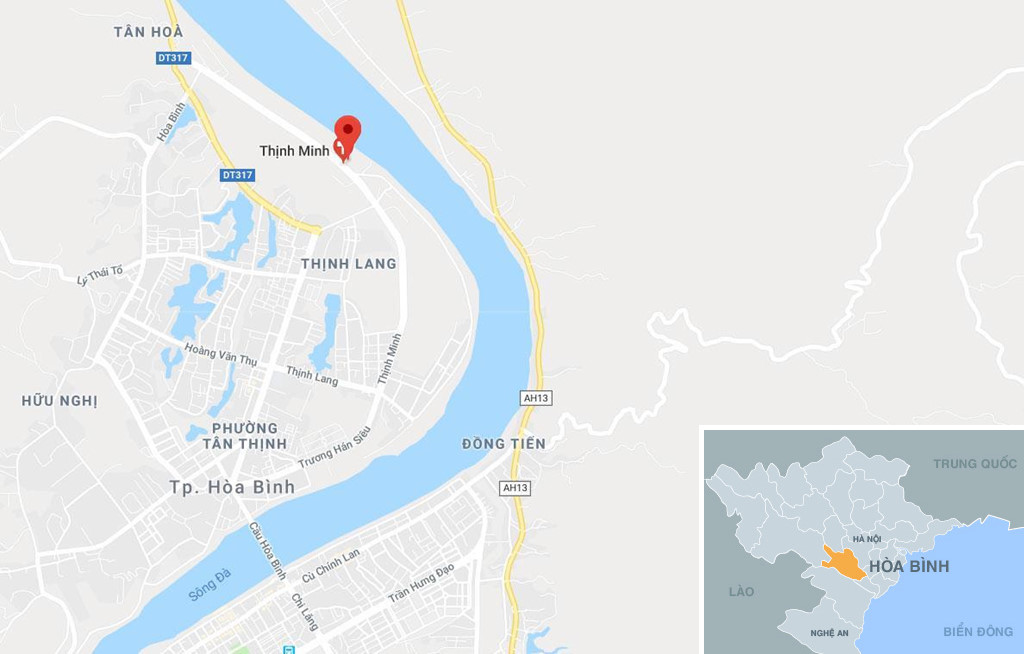 Trắng đêm lo hậu sự ở xóm nhỏ có 8 học sinh chết đuối