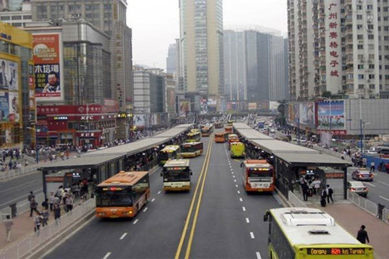 Nhìn thành phố này lột xác, bạn sẽ đòi cấm xe máy ngay và luôn