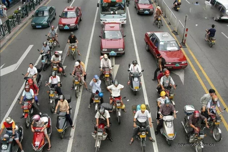 Nhìn thành phố này lột xác, bạn sẽ đòi cấm xe máy ngay và luôn