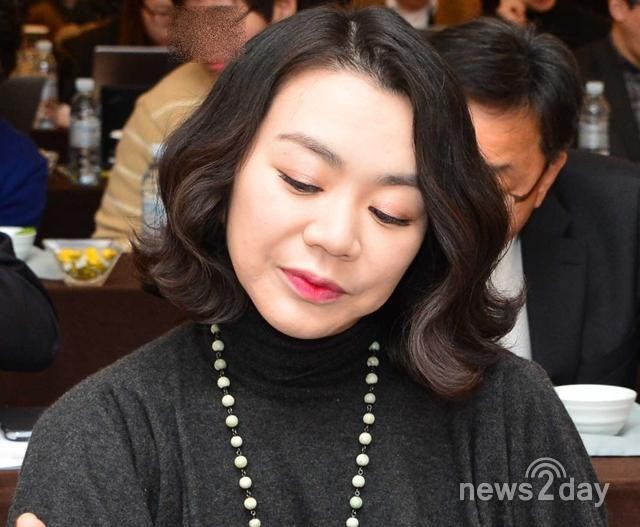 Đời tư bê bối của ái nữ tập đoàn hàng không Hàn Quốc: Xem người như cỏ rác, đến chồng con cũng bị đánh đập không thương tiếc