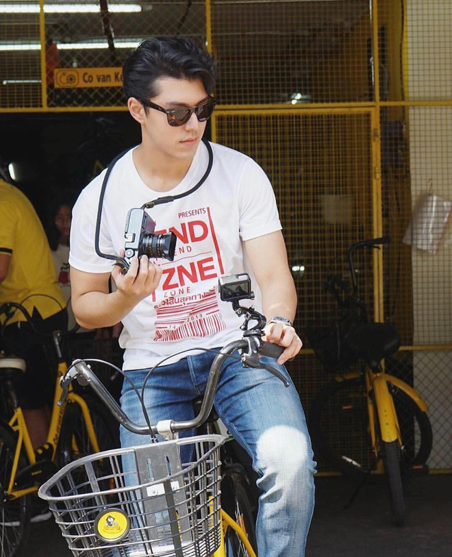 Nine Naphat của Friend Zone: xứng danh nam thần, chỉ ăn mặc đơn giản mà lúc nào cũng bảnh bao, quyến rũ chết người