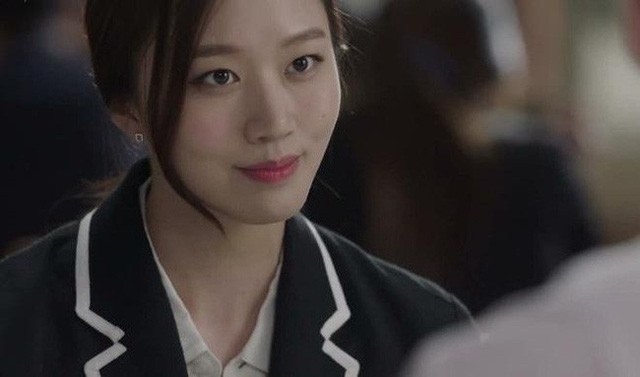 Người đàn bà tham vọng dựng cho con trai cuộc hôn nhân môn đăng hộ đối và bài học chát chúa từ bí mật được tiết lộ vào phút chót Người đàn bà tham vọng dựng cho con trai cuộc hôn nhân môn đăng hộ đối và bài học chát chúa từ bí mật được tiết lộ vào phút chót