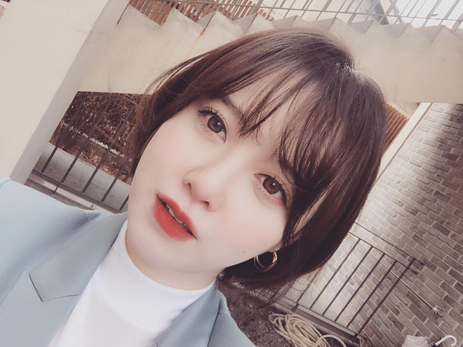 Cắt phăng mái tóc dài quen thuộc, 5 sao nữ này như lột xác hoàn toàn khiến dân tình trầm trồ không ngớt