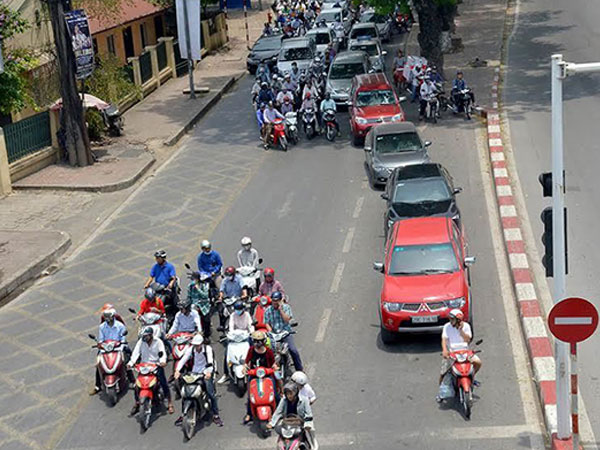 Dự báo thời tiết 22/3: Hà Nội nóng 32 độ trước khi trở rét từ ngày mai