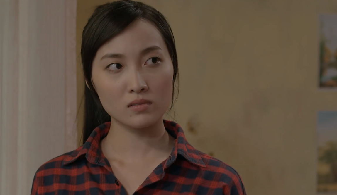 Khán giả Những Cô Gái Trong Thành Phố giật mình bởi một cô bé 9 tuổi hỗn hào khó tin