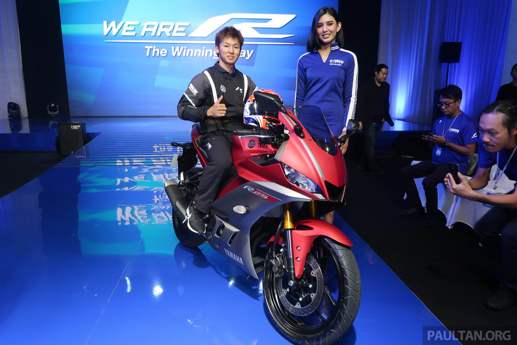 Yamaha R25 2019 ra mắt tại Malaysia, hứa hẹn ngày về VN của R3 Yamaha R25 2019 ra mắt tại Malaysia, hứa hẹn ngày về VN của R3